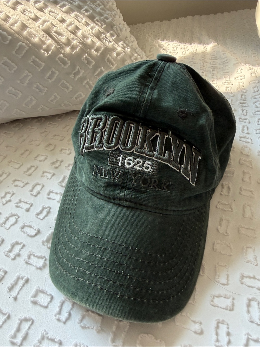 Brooklyn Embroidered Baseball Cap - Dark Green